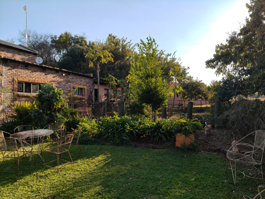 Commercial Property for Sale in Boekenhoutfontein A H North West